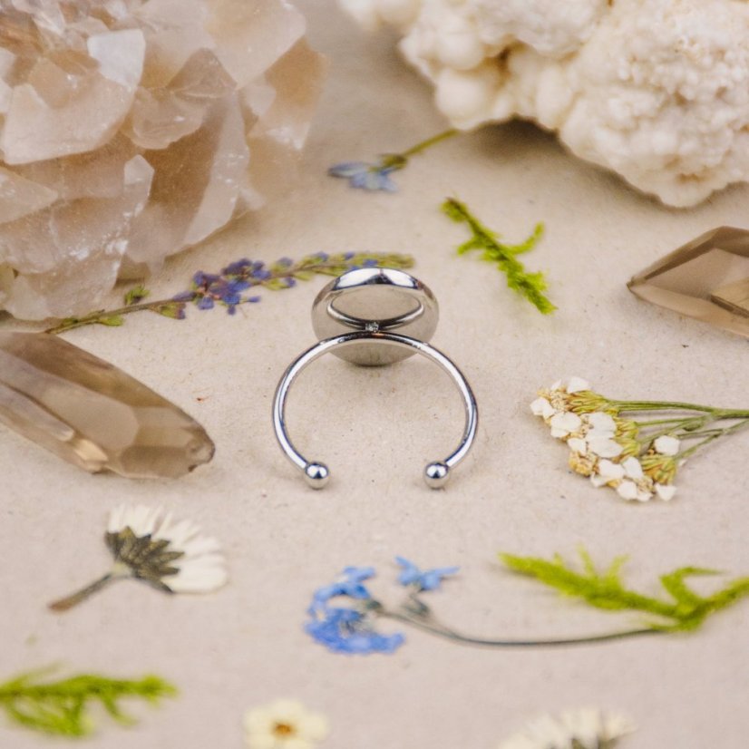 Adjustable Ring with Bittercress
