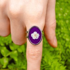 Nastavitelný prstýnek s tavolníkem