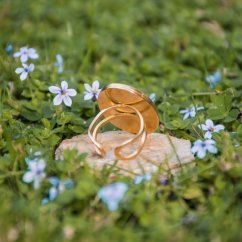 Nastavitelný prstýnek s pomněnkou