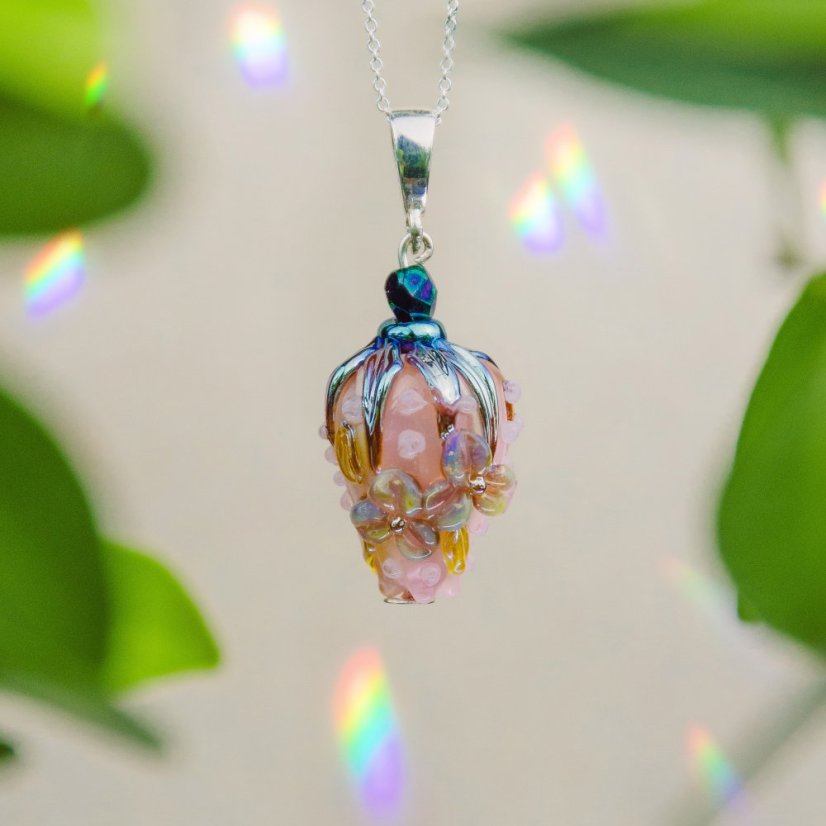 Náhrdelník se skleněným poupátkem - Ag 925