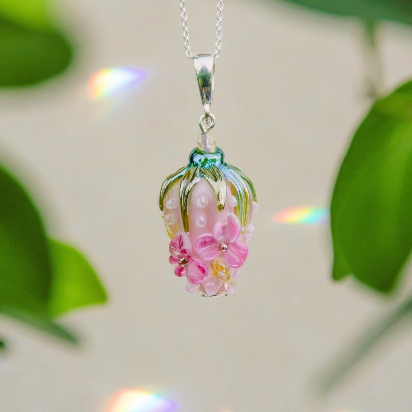 Náhrdelník se skleněným poupátkem - Ag 925