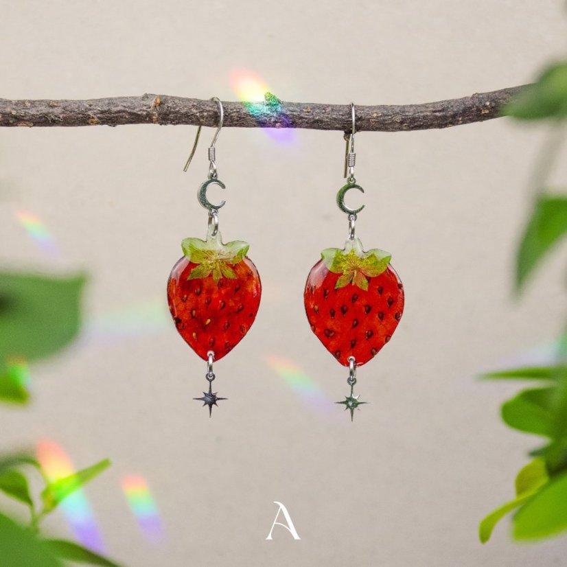 Strawberry Dangle Earrings